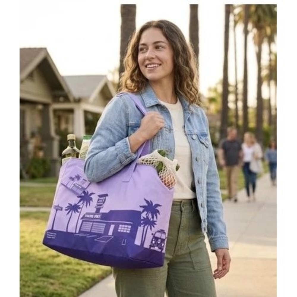 Trader Joe Insulated Cooler Shopping Tote Unisex 8 Gallon Purple Pasadena Bag